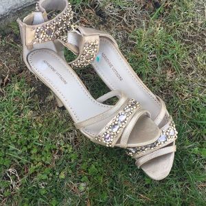 Ladies high heels size 8 shoes sandals